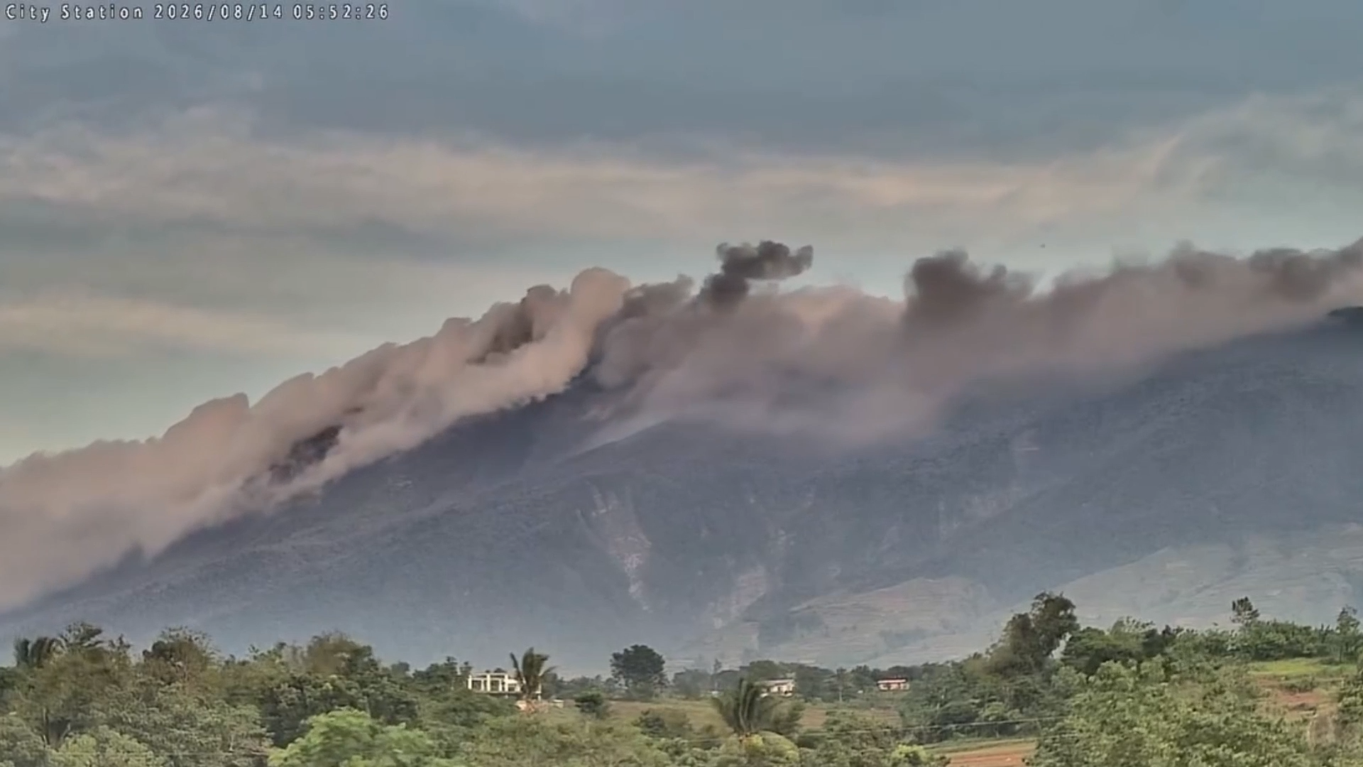 Kanlaon Volcano Sends 200 Meter Ash Plume Into The Sky episode artwork