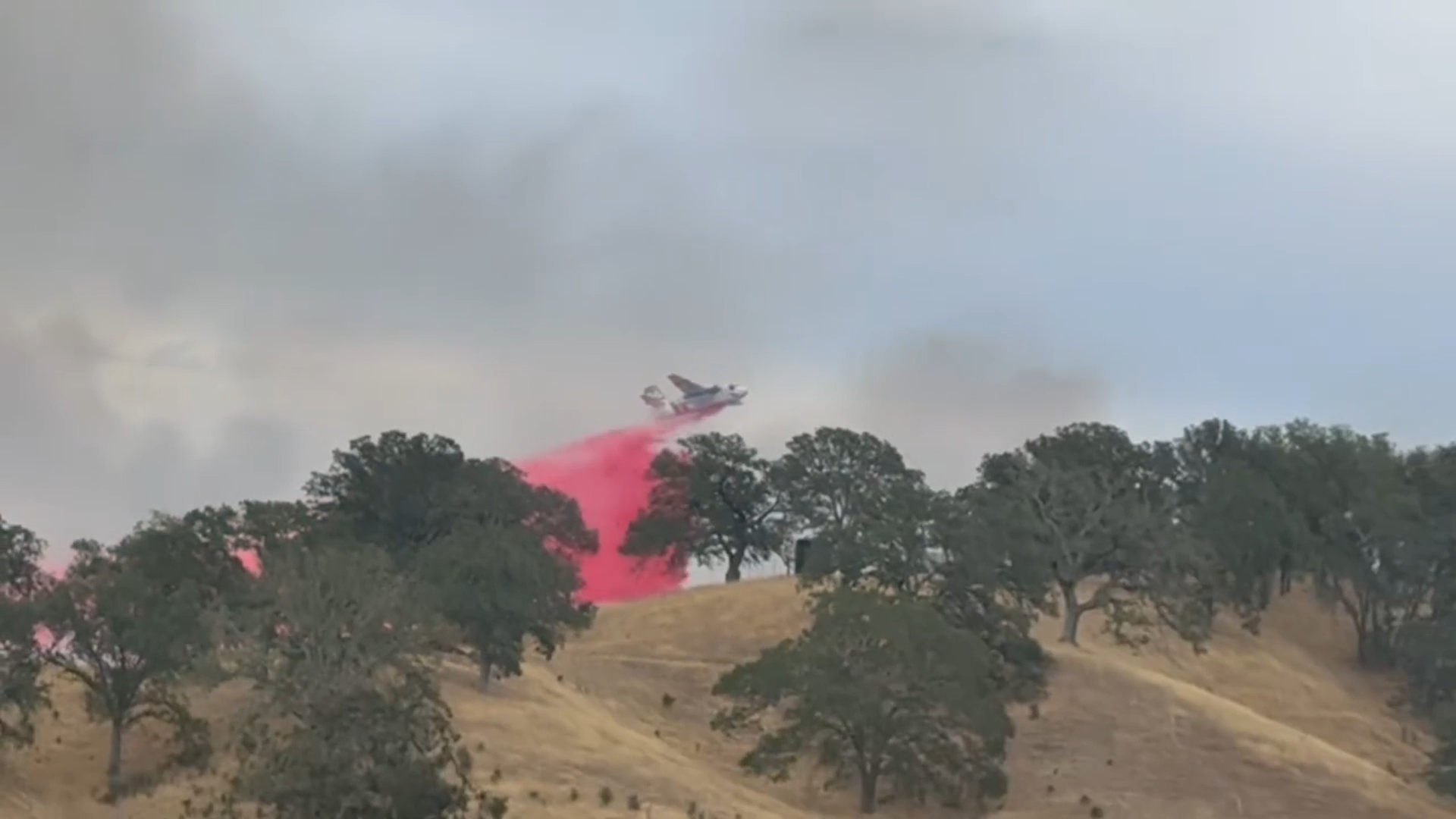 Air Crews Unleash Water And Retardant On Hardin Fire In California episode artwork