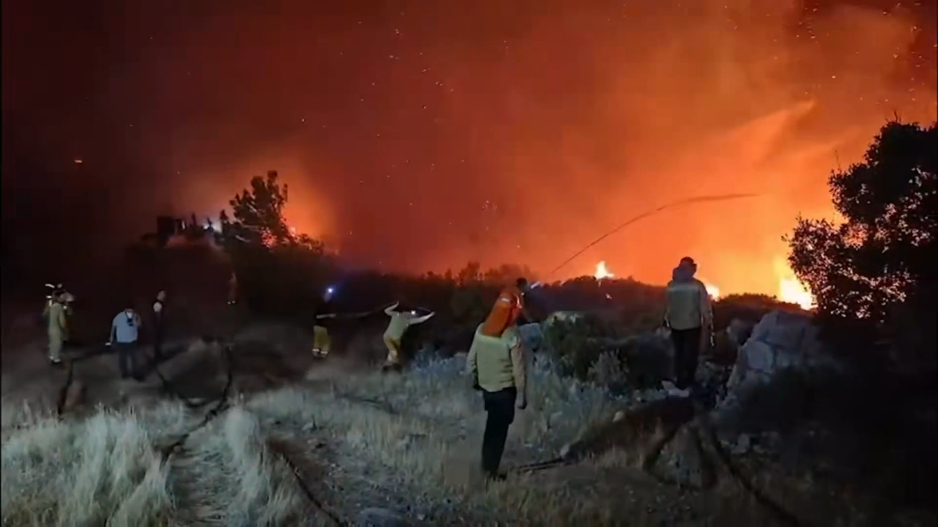 Massive Wildfire Lights Up Night Sky As Crews Battle Flames In Turkey episode artwork