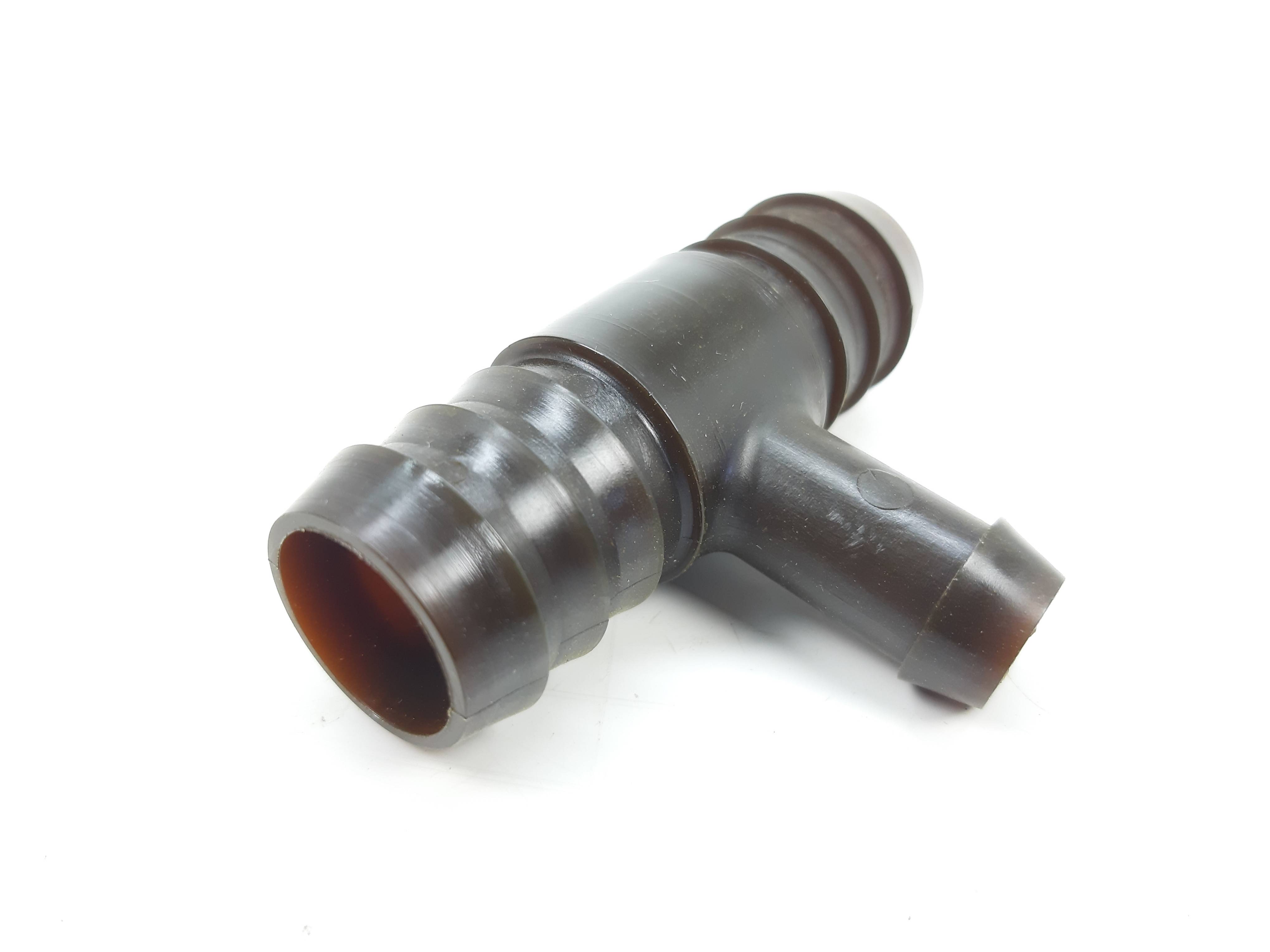 Reducer VW Golf 052131831 - Image 2