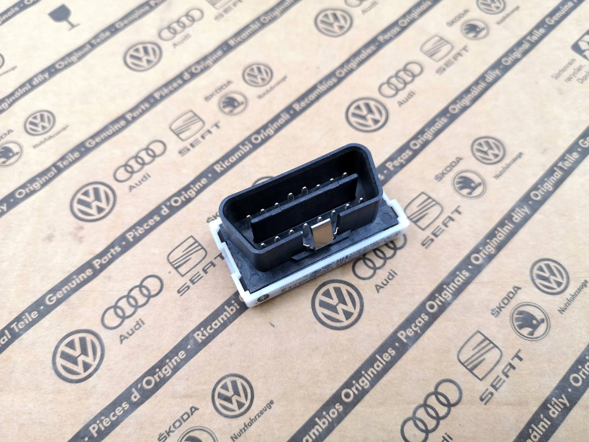 Connector VW Arteon 5GV051629M - Image 3