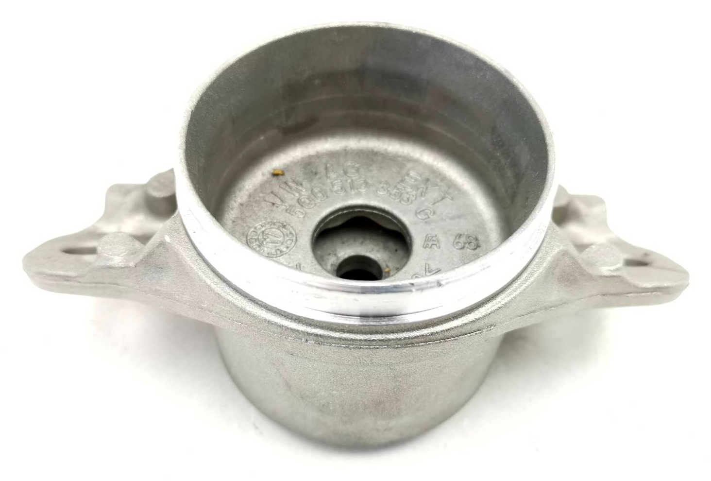 Shock Absorber Mounting Bracket VW Golf 5Q0513353G - Image 5