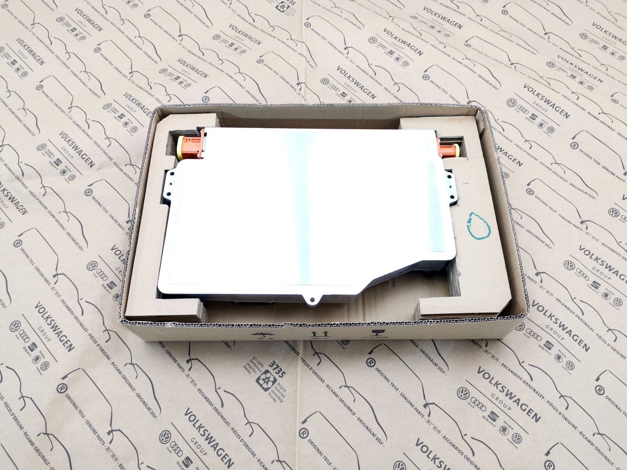 High Voltage Charger VW ID.4 1EA915681FD - Image 8