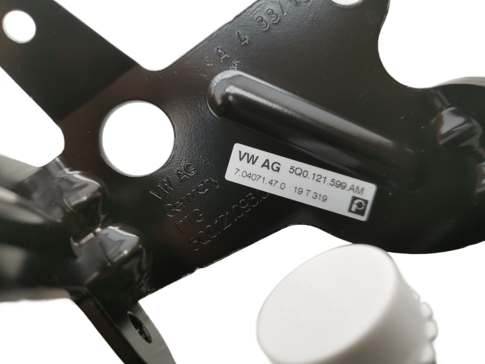 Additional water pump 5Q0965561B - Image 3