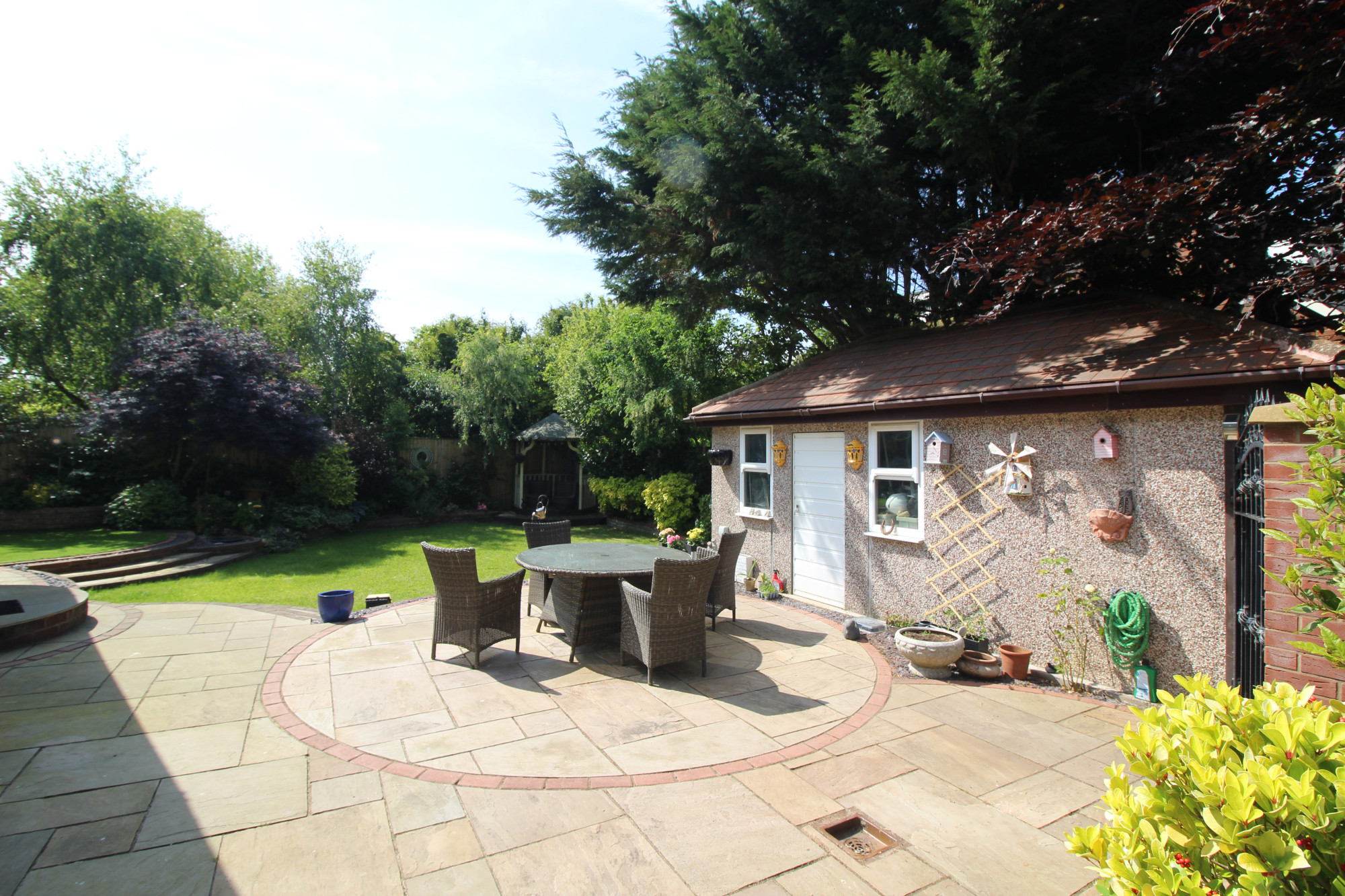 4 Bed Detached house Linden Close ThorntonCleveleys FY5 Unique