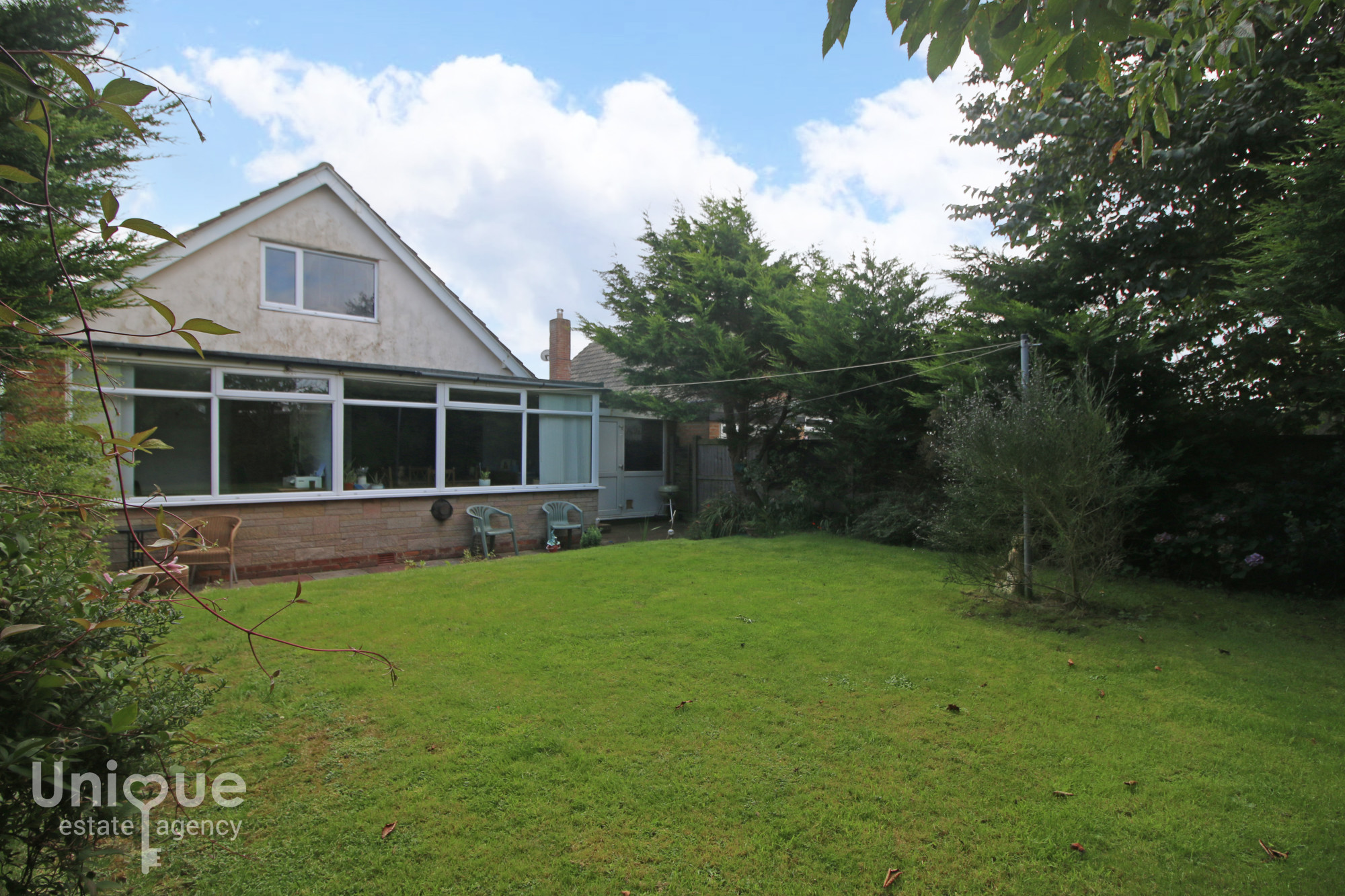 4 Bed Bungalow Bowness Avenue Fleetwood FY7 Unique Estate Agency