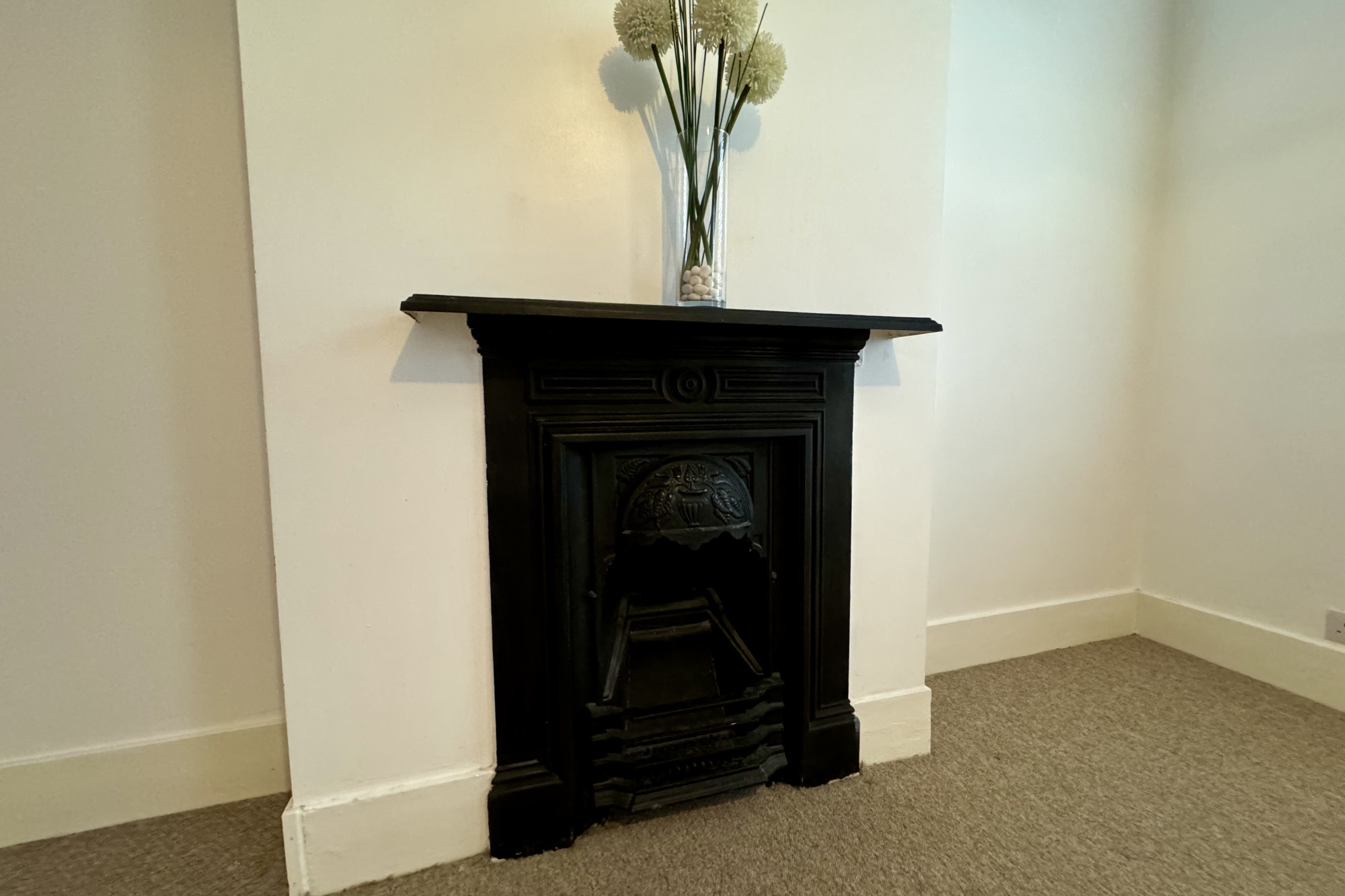 2 Bed House Fairlight Road Eastbourne BN22 Move Sussex Estate Agents