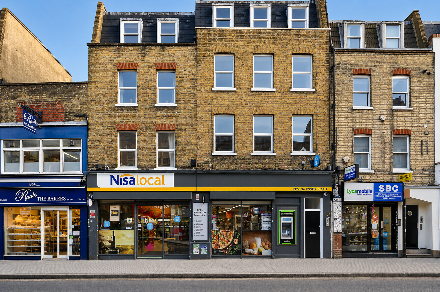 Studio Bed Off license Essex Road London N1 - Galaxy Real Estate