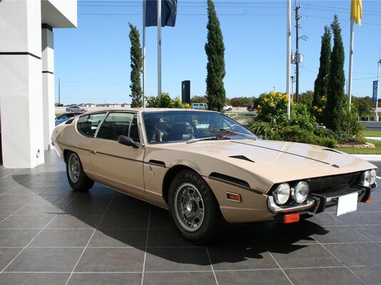 Lamborghini_Espada_10.jpg