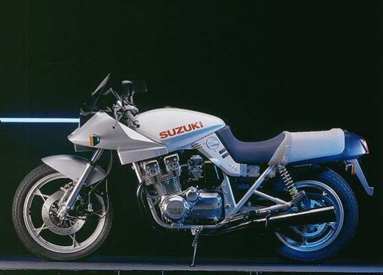 DIA_Katana_08_${08360274}.jpg.1680835.jpg