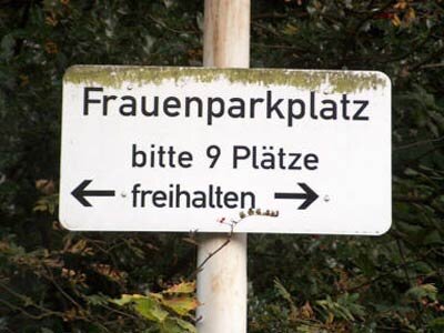 frauenparking1_131_172.jpg