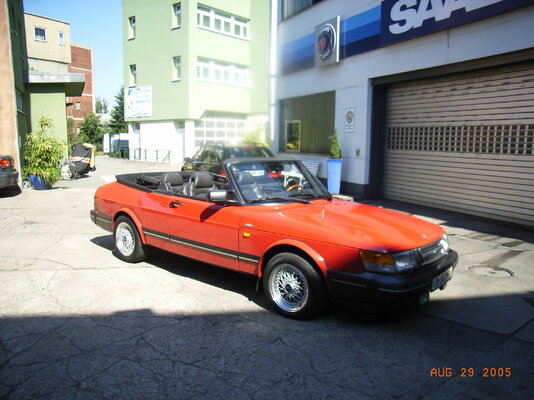 Saab Cabrio 005.jpg