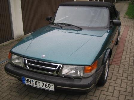 Saab 900 002.jpg