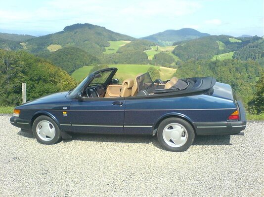 Saab 900 Cabriolet.jpg