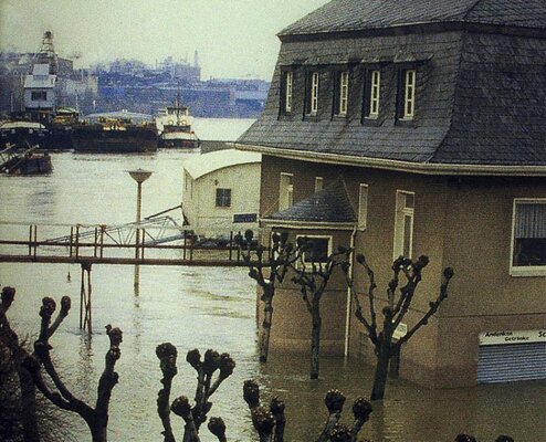 Hochwasser3.jpg