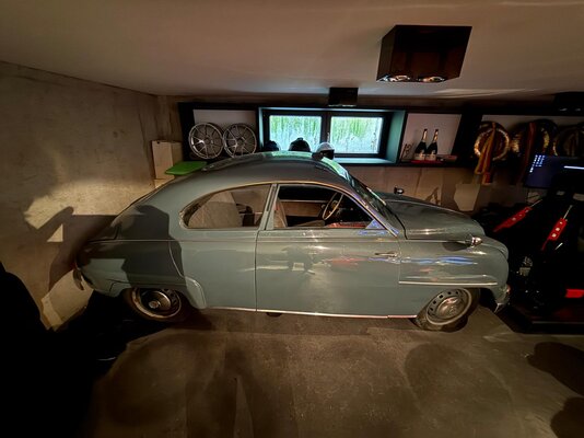 Saab 2.jpeg