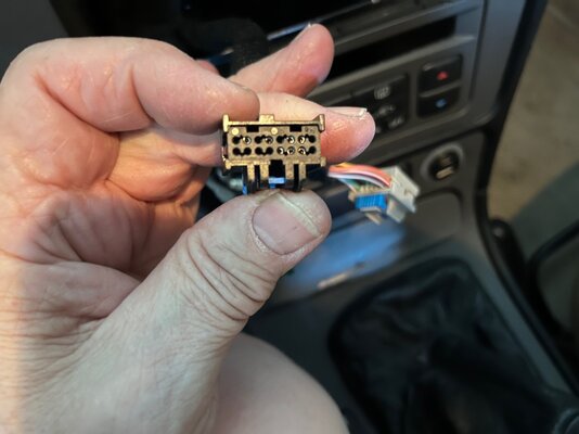 Stecker1.jpg