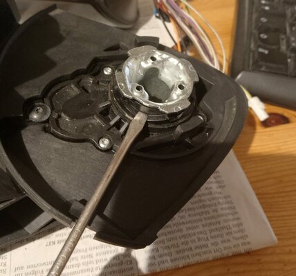 Ansatz_Bajonettöffnung_offen_small.jpg