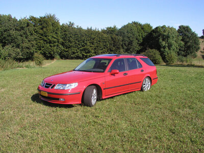 Saab 9-5 : 2002.jpg