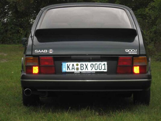 900i_06.jpg