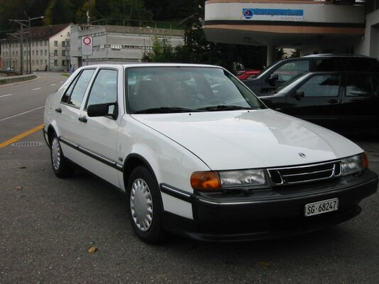 Saab 9000CS Front.JPG