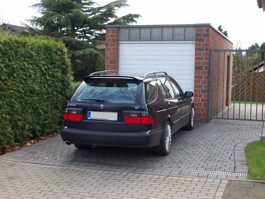 Saab 9-5 zwei.jpg