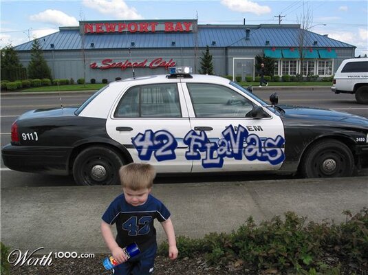 42 policecar.jpg