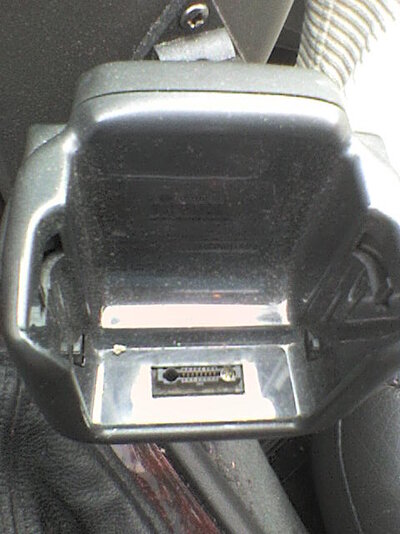 09-07-05 Handyhalterung.JPG
