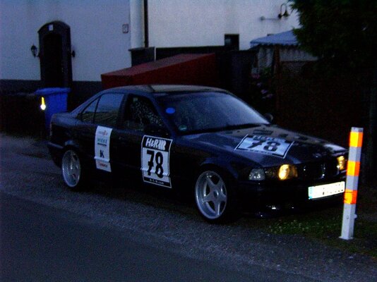 CRN BMW E36 325i 009.jpg