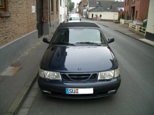 Saab 9-3 Cabrio.JPG