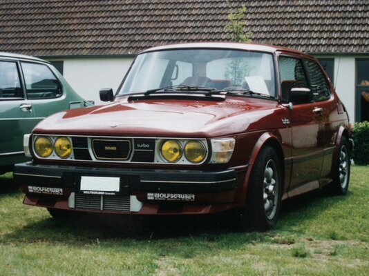 SAAB99Airflow-Sedan.turbo-S.M80.InternationalMeetingRosmalen-NL-1994.GarageWolfsgruber.Gmunden.b.jpg