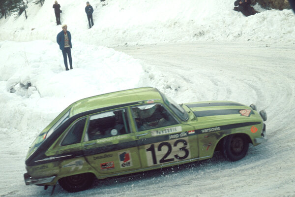 renault16-monte-carlo-71-zo.jpg