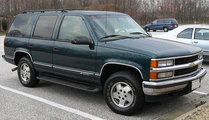 Chevrolet-Tahoe-4door.jpg