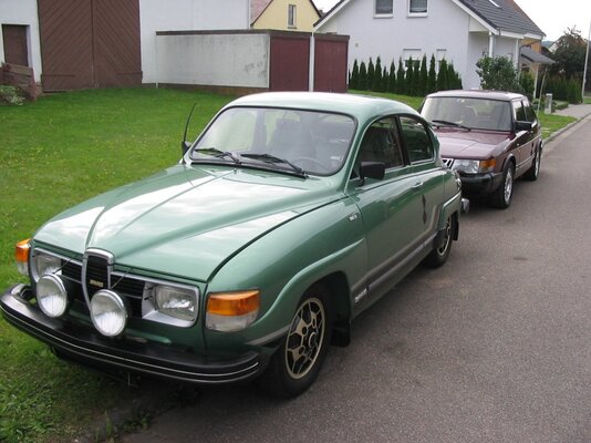 Saab 96 nach Zusammenbau, August 2009.jpg