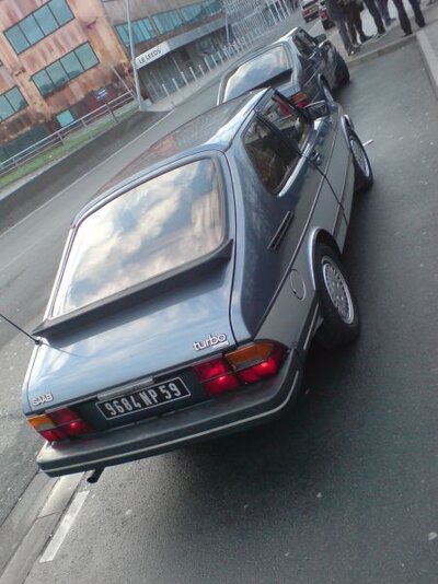 900 DeLuxe 1.jpg