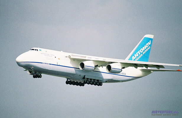 ILA_04_Antonov_124_A.jpg