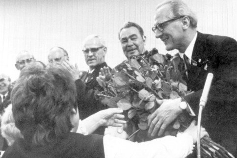 honecker_71_wahl_DW_924704p.jpg