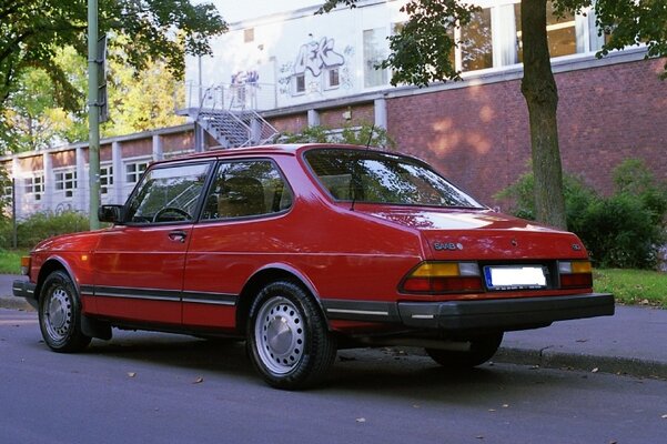 saab90rot4.jpg