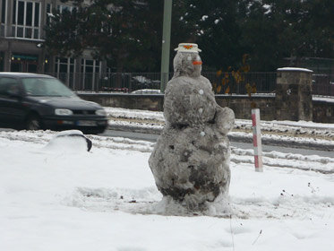 schwarzerschneemann_k.jpg