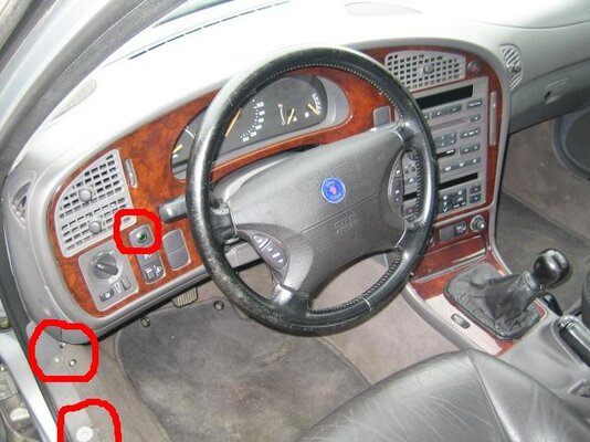 saab.JPG