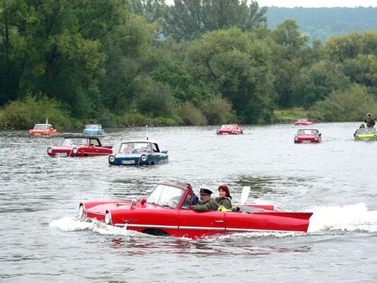amphicar.jpg
