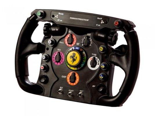 gaming-lenkrad-lenker-ferrari-150-italia-nachempfunden-bild-thrustmaster8625.jpg