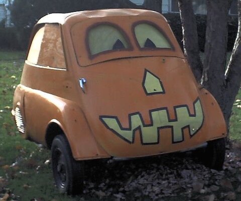 pumpkincar1.jpg