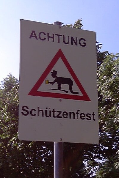 schützenfestwarnung.jpg