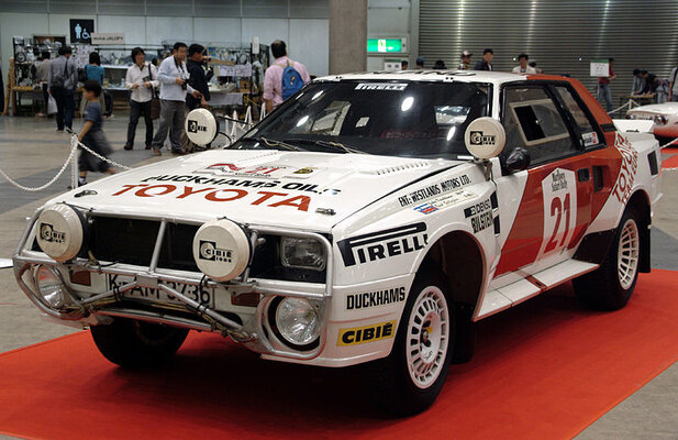 800px-Toyota_Celica_1984_Group_B.jpg