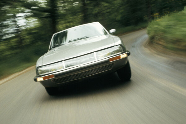 Citroen-SM-19-fotoshowImageNew-a6961274-304513.jpg