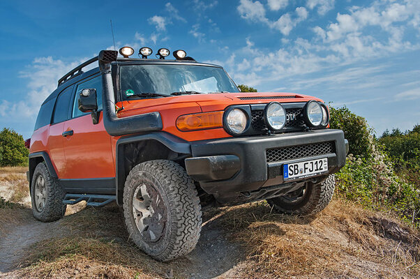 800px-FJ_Cruiser_2007.jpg