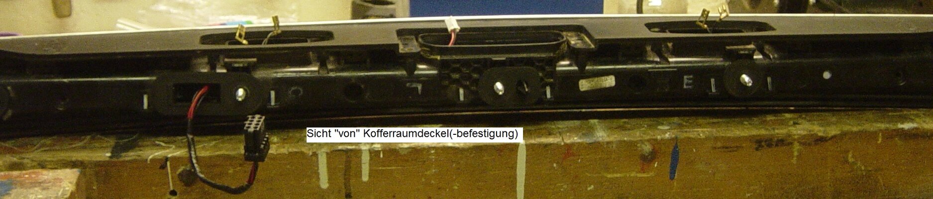 LED_5Anschluss_KDeckel_zoom088.JPG