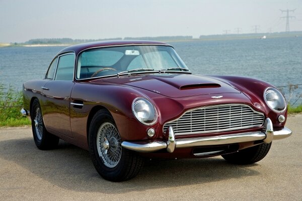 1964_aston-martin-db5.jpg