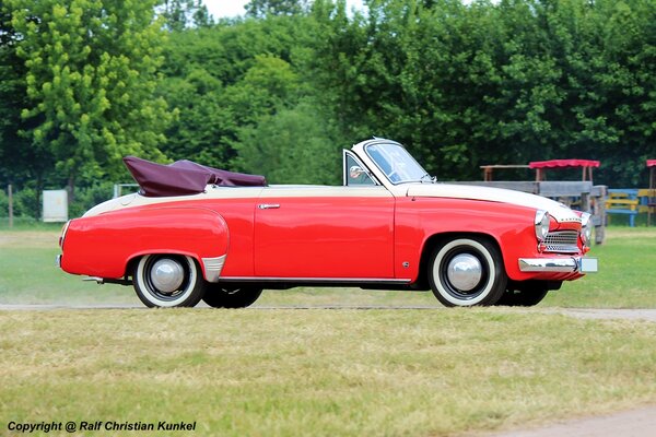 wartburg-311-2-cabriolet-22-mit-200774.jpg